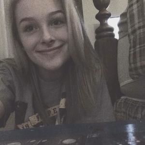 Meet your Posher, Ciarra